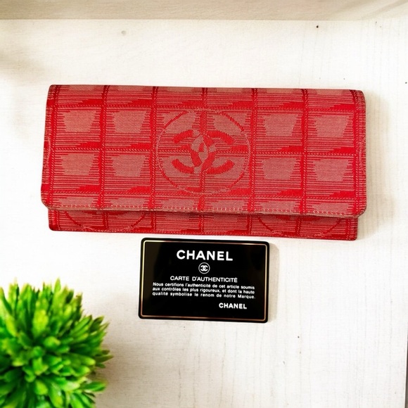 Authentic CHANEL Red Travel Line Leather & Canvas Long Wallet - Picture 1 of 16